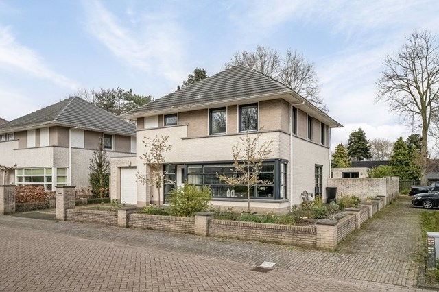 Foto 1: Sprundel - Aleidisstraat - Foto 1