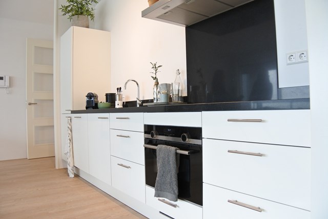 Foto 2: Diemen - Gerrit Rietveldsingel - Foto 2