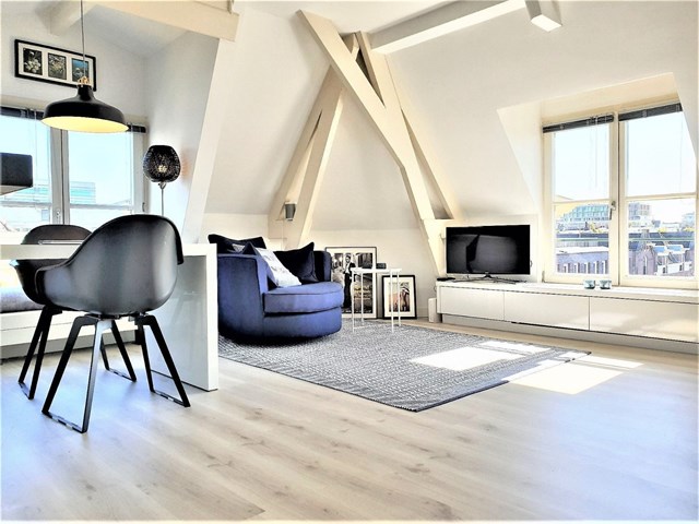 Foto 1: Amsterdam - Eerste Boerhaavestraat - Foto 1