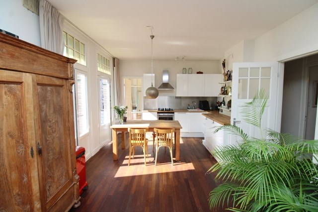 Foto 1: Amsterdam - Rhijnvis Feithstraat - Foto 1