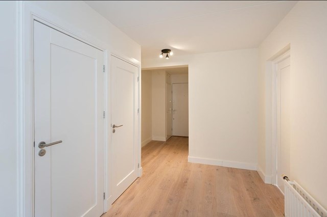 Foto 4: Almere - Olof Palmehof - Foto 4