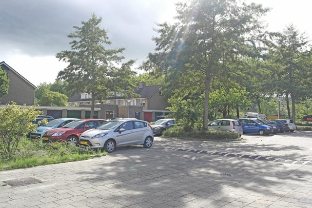 Foto 4: Alphen aan den Rijn - Bremstraat - Foto 4