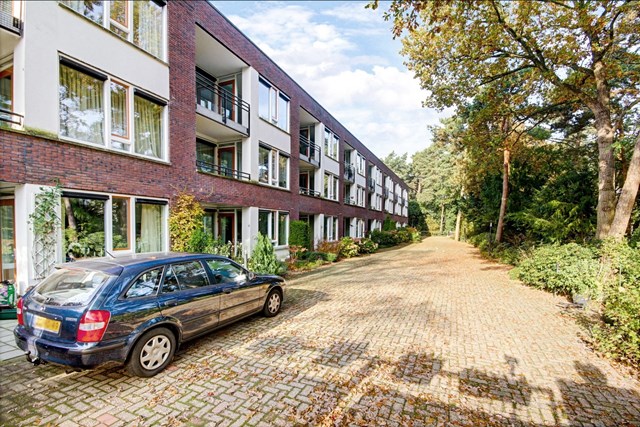 Foto 2: Bilthoven - Sperwerlaan - Foto 2