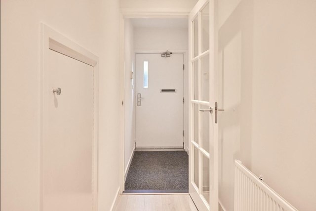 Foto 6: Amsterdam - Meeuwenlaan - Foto 6