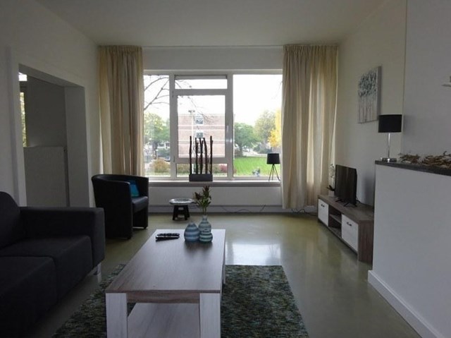 Foto 7: Eindhoven - Karel de Grotelaan - Foto 7