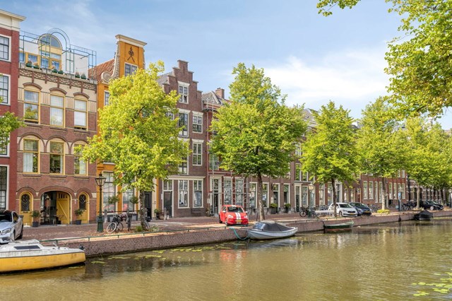Foto 2: Leiden - Herengracht - Foto 2