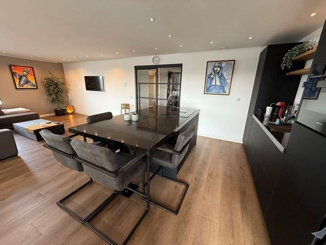 Foto 5: Amstelveen - Fluweelboomlaan - Foto 5