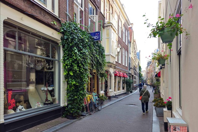 Foto 2: Den Haag - Oude Molstraat - Foto 2