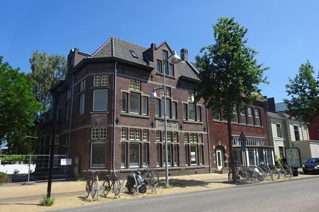 Foto 1: Apeldoorn - Beurtvaartstraat - Foto 1