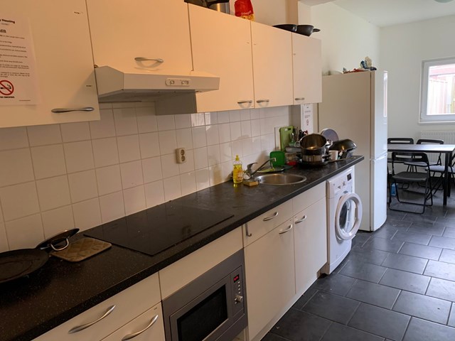 Foto 5: Eindhoven - Jacob Romanstraat - Foto 5