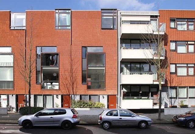 Foto 1: Hoofddorp - Klaas van Reeuwijkstraat - Foto 1
