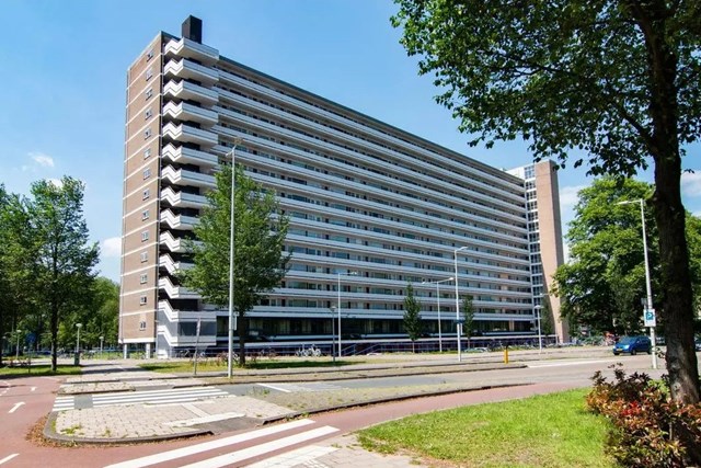 Foto 1: Amsterdam - Burgemeester Hogguerstraat - Foto 1