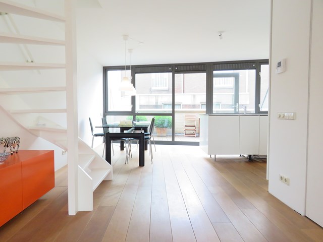 Foto 6: Amsterdam - Nieuwe Nieuwstraat - Foto 6