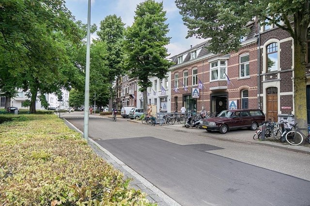 Foto 5: Maastricht - Volksplein - Foto 5