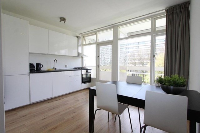 Foto 5: Amstelveen - Duivelandselaan - Foto 5