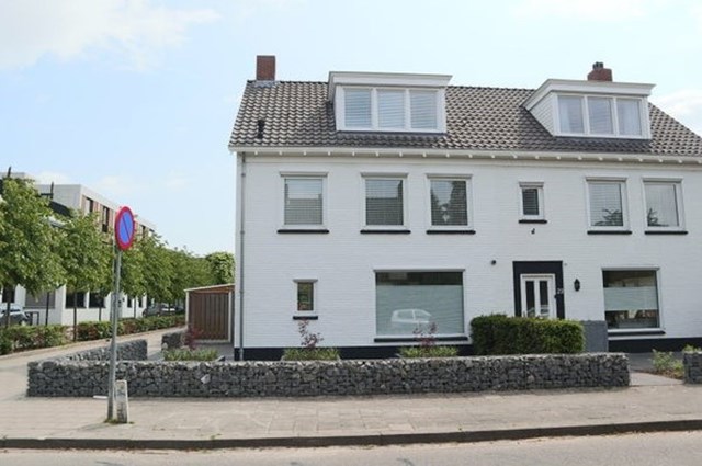 Foto 2: Den Bosch - Thomas a Kempisstraat - Foto 2