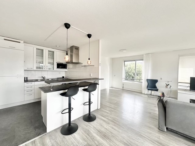 Foto 1: Amsterdam - Emmeline Pankhurststraat - Foto 1