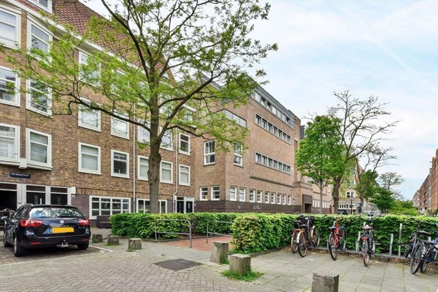Foto 1: Amsterdam - Van Bossestraat - Foto 1