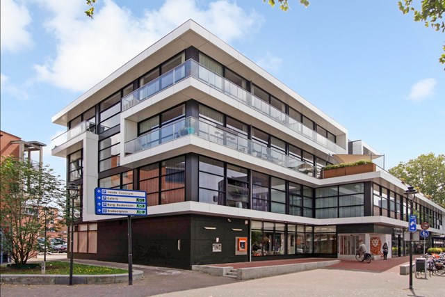 Foto 1: Uden - Pastoor Spieringsstraat - Foto 1