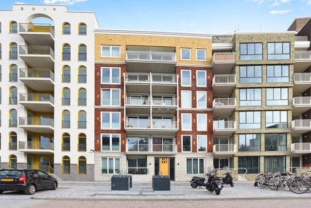 Foto 1: Diemen - Gerrit Rietveldsingel - Foto 1
