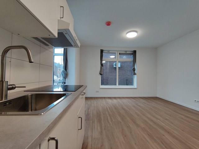 Foto 2: Eindhoven - Woenselsestraat - Foto 2