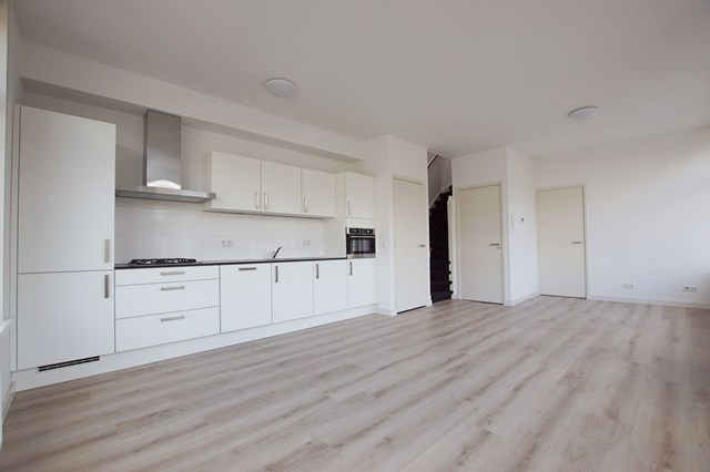 Foto 3: Rotterdam - Insulindestraat - Foto 3