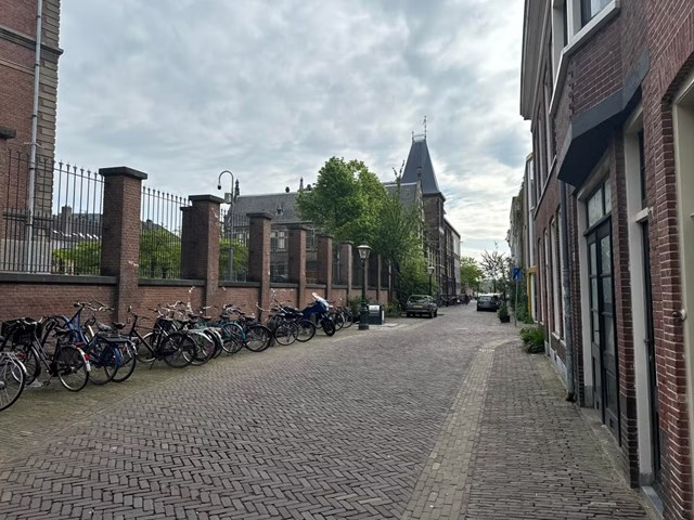 Foto 3: Leiden - 1e Binnenvestgracht - Foto 3