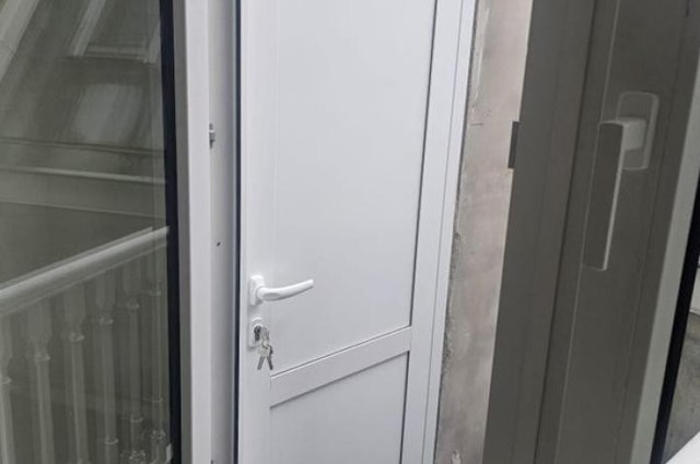 Foto 2: Den Haag - Laan van Nieuw-Oost-Indië - Foto 2