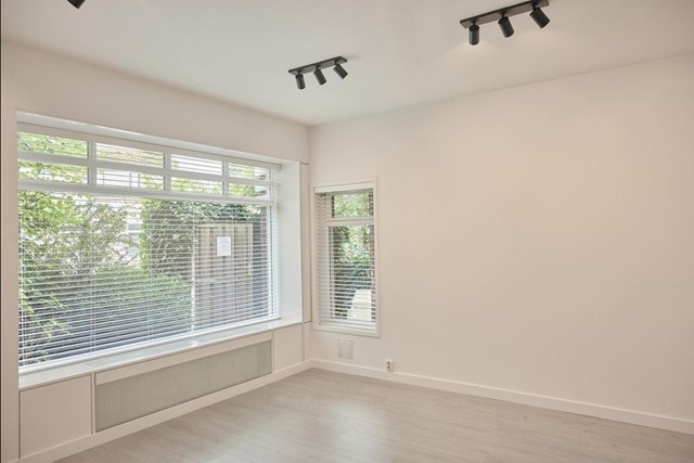 Foto 7: Amsterdam - Meeuwenlaan - Foto 7