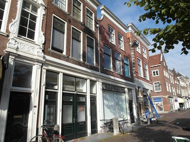 Foto 1: Delft - Koornmarkt - Foto 1