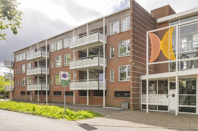 Foto 1: Amersfoort - Sara Burgerhartsingel - Foto 1