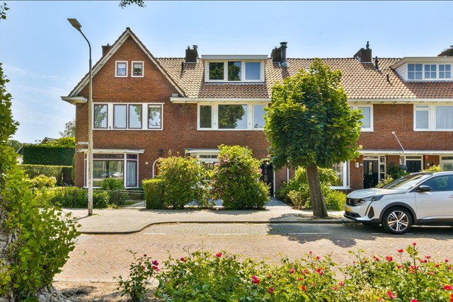 Foto 1: Amstelveen - Graaf Aelbrechtlaan - Foto 1