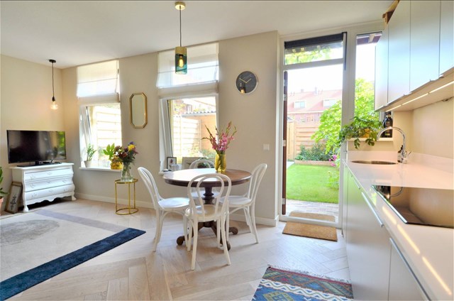 Foto 3: Amsterdam - Van der Pekstraat - Foto 3