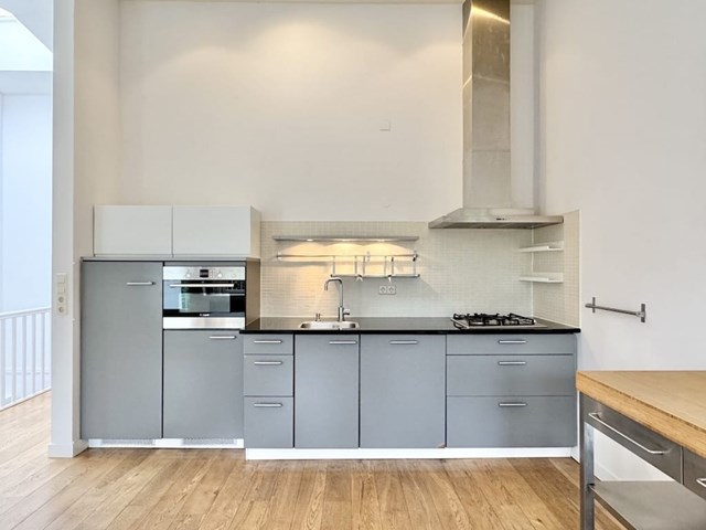 Foto 6: Amsterdam - Tweede Jan van der Heijdenstraat - Foto 6