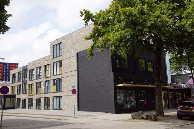 Foto 1: Emmen - Wilhelminastraat - Foto 1