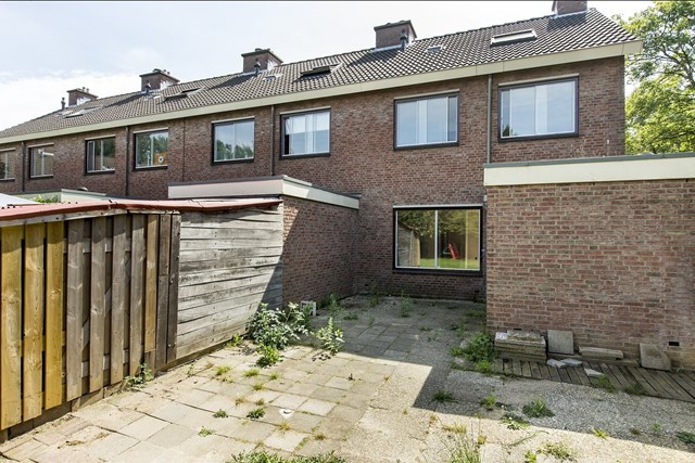 Foto 2: Doetinchem - Henri Dunantlaan - Foto 2