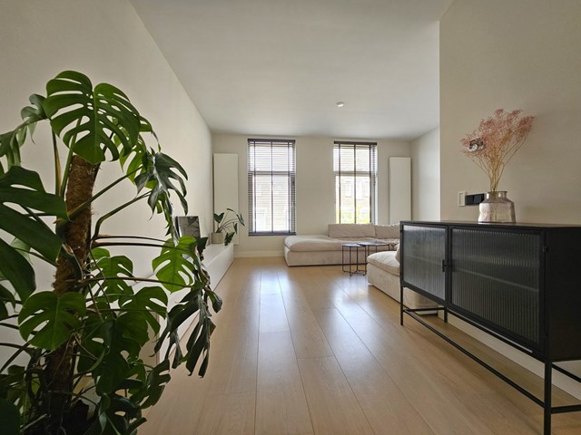 Foto 7: Rotterdam - Van Oosterzeestraat - Foto 7