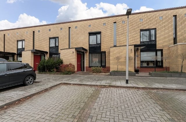 Foto 1: Hendrik-Ido-Ambacht - Machteld Sandelijnslaan - Foto 1