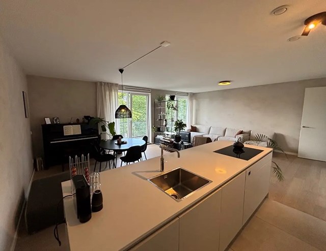 Foto 2: Amsterdam - Bella Vistastraat - Foto 2