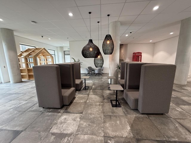 Foto 7: Amsterdam - Elizabeth Cady Stantonplein - Foto 7