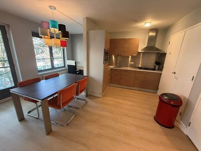 Foto 4: Amsterdam - Jodenbreestraat - Foto 4