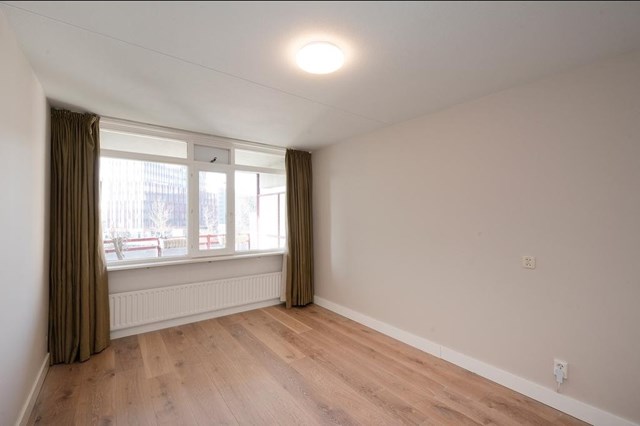 Foto 7: Almere - Olof Palmehof - Foto 7