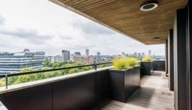 Foto 2: Eindhoven - Vincent Van Den Heuvellaan - Foto 2