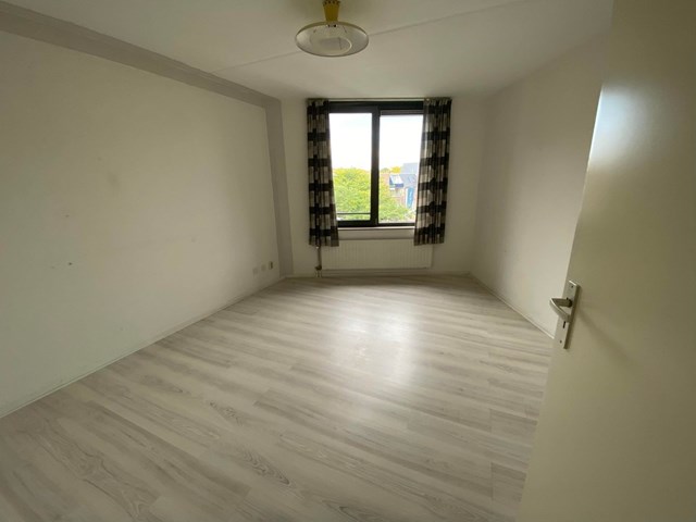 Foto 7: Waalre - Dorpsstraat - Foto 7