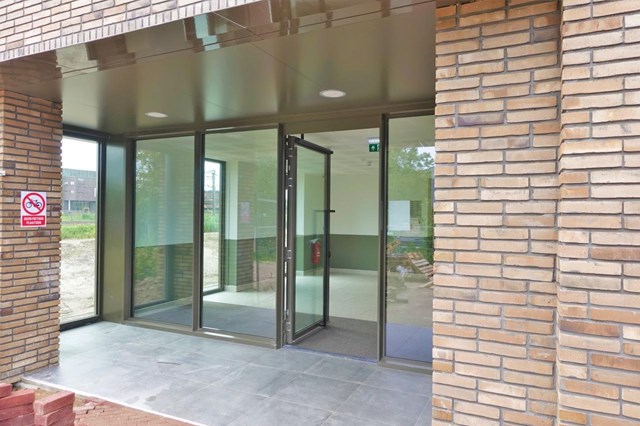 Foto 6: Woerden - Irene Vorrinklaan - Foto 6