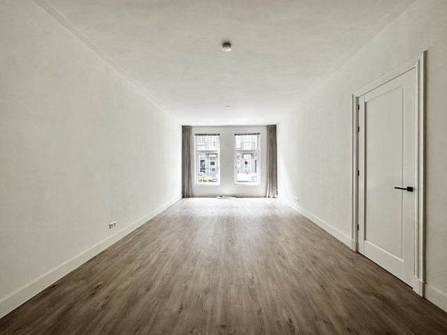 Foto 2: Amsterdam - Elisabeth Wolffstraat - Foto 2