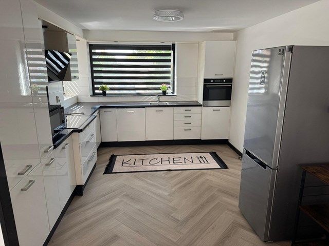 Foto 7: Almere - A Roland Holststraat - Foto 7