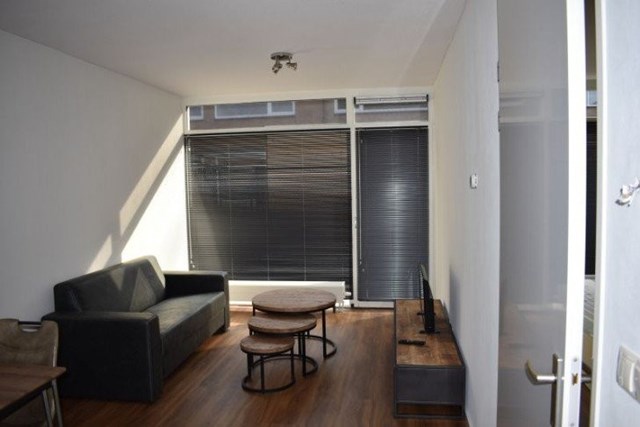 Foto 6: Eindhoven - Boccherinilaan - Foto 6