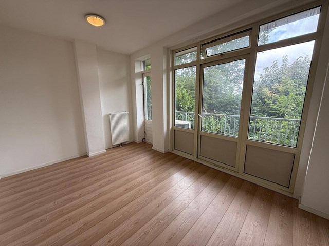Foto 6: Amsterdam - Van Bossestraat - Foto 6