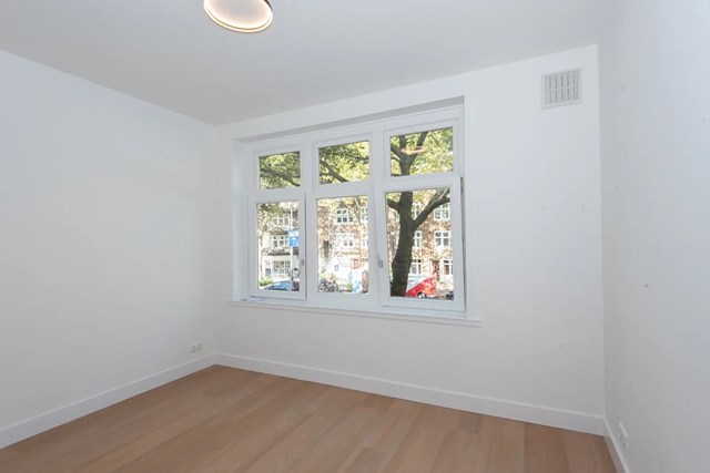 Foto 7: Amsterdam - Rooseveltlaan - Foto 7